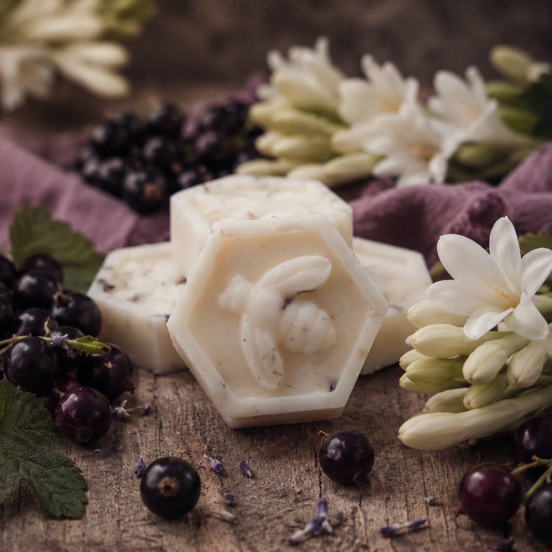 The Old Farm Gate | Botanical Wax Melts